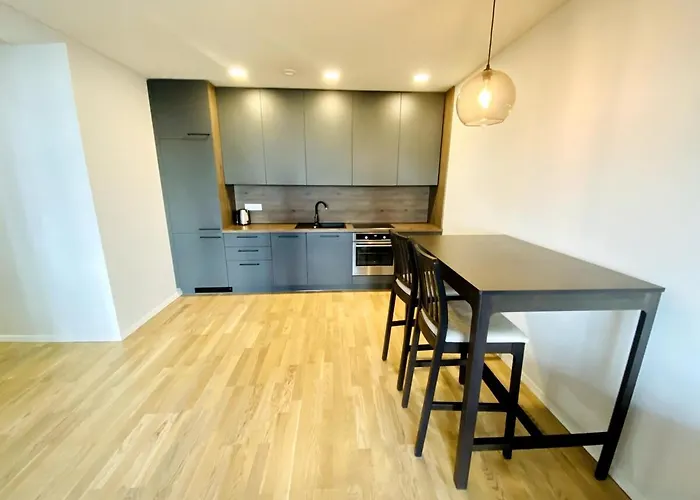 In Centre - With Balcony Apartmán